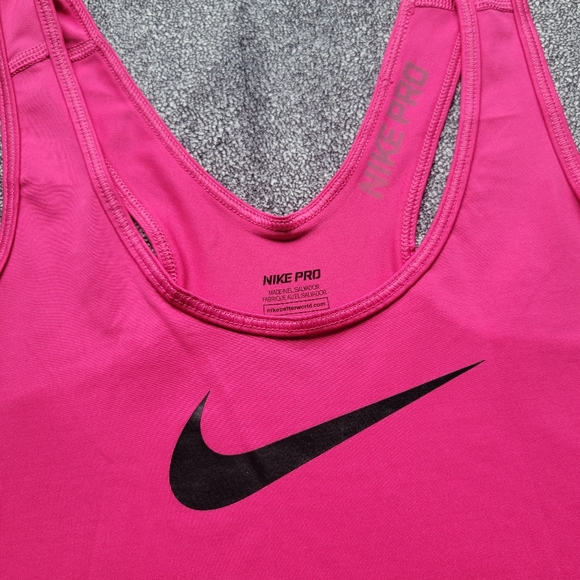 Nike Pro dri-fit workout top - Picture 3 of 9